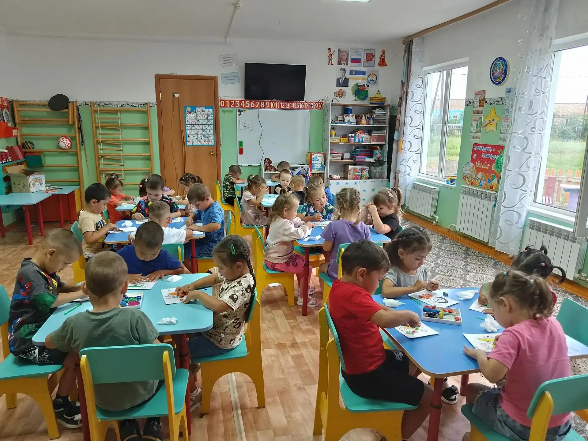 ✅ Пластилинография «Весёлые зверята»