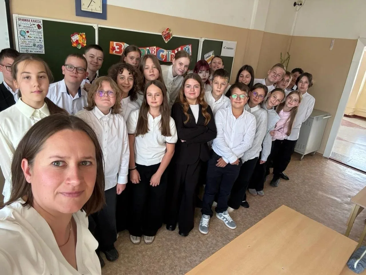 Фотолента 6А класса

Этот год был особенным: наш класс участвовал в городском социально-педагогическ