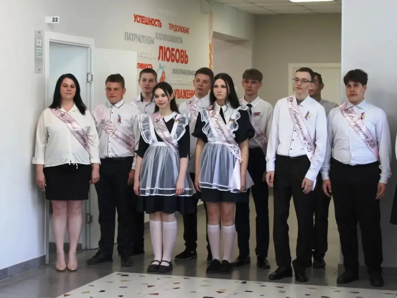 В МБОУ «Никаноровская СОШ» царила особая атмосфера - торжественная, волнительная и немн...