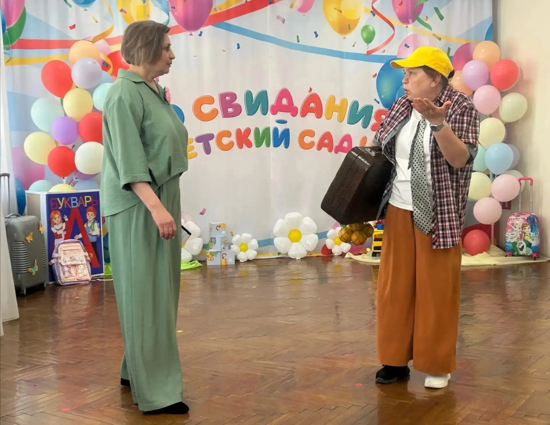Первые фото уже в альбоме vk.com/album-212051237_3099...
До свидания, детский сад!В #МБДОУ180Чебокса