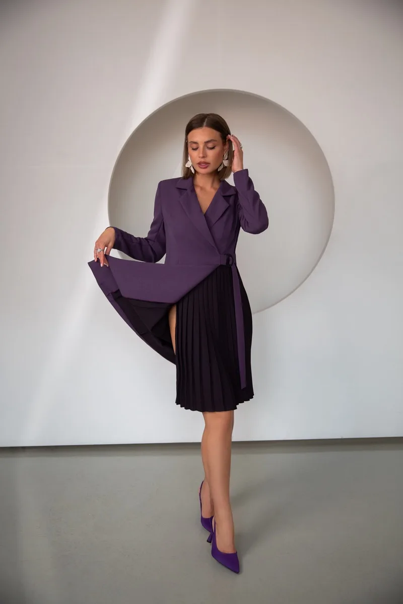 Фиолетовый — один из самых модных оттенков осени 2026💜И мы создали элегантное платье-п...