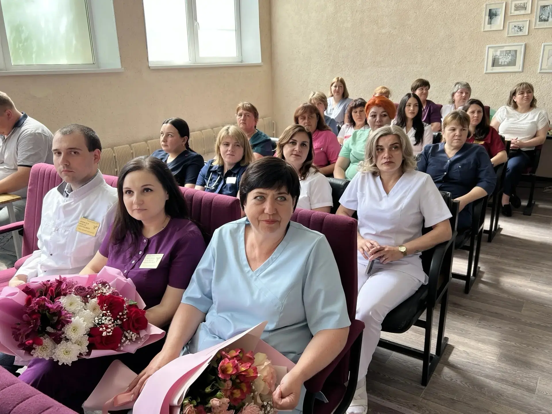 🩺 В Борисовской ЦРБ отметили День медицинской сестры: награды, конкурс и душевные песни  В районной 