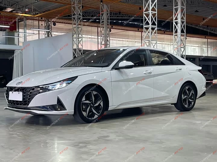 В продаже Hyundai Elantra GLX Elite Edition 1.5 CVT, 2023

• Проходная по утилю!

• 2023 год
• Бензи