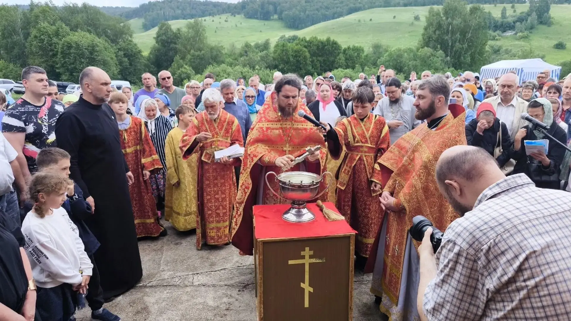 В Лениногорском районе состоялся крестный ход

Подробнее: https://leninogorsk-rt.ru/news/novostnaya-