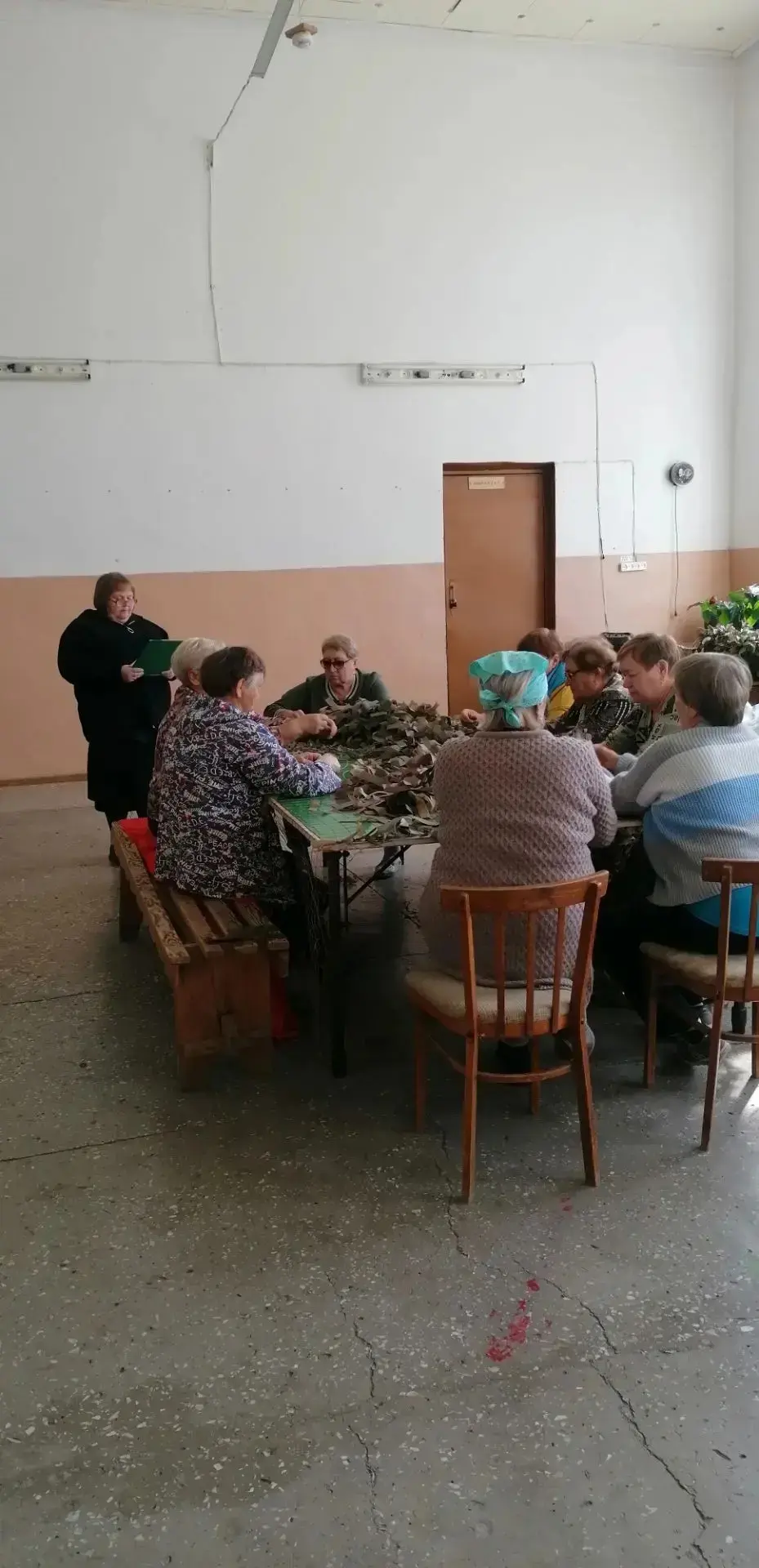 Сегодня сотрудники Мостовского сельского дома культуры провели для участников волонтерс...