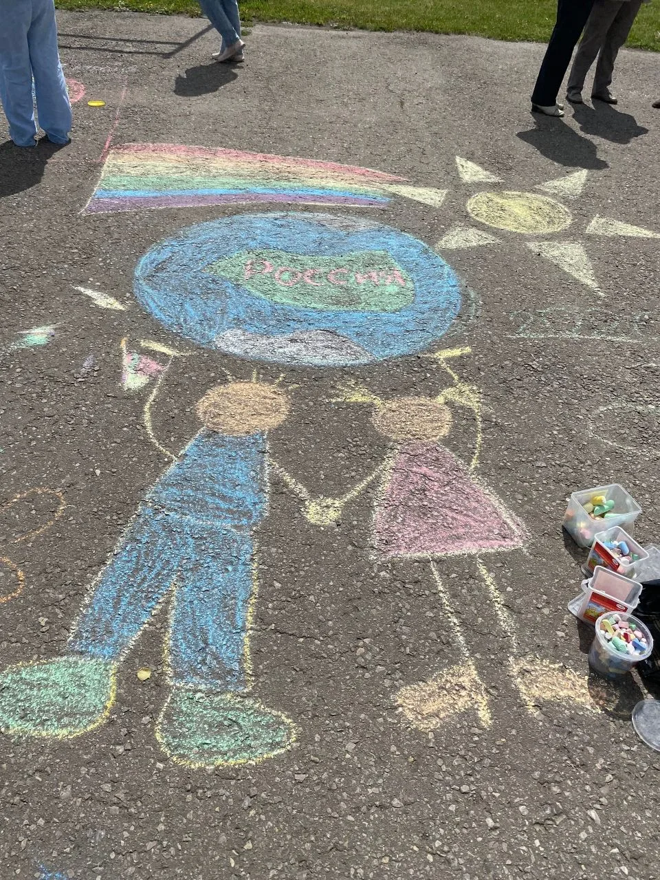 🎨 Асфальт превратился в холст!