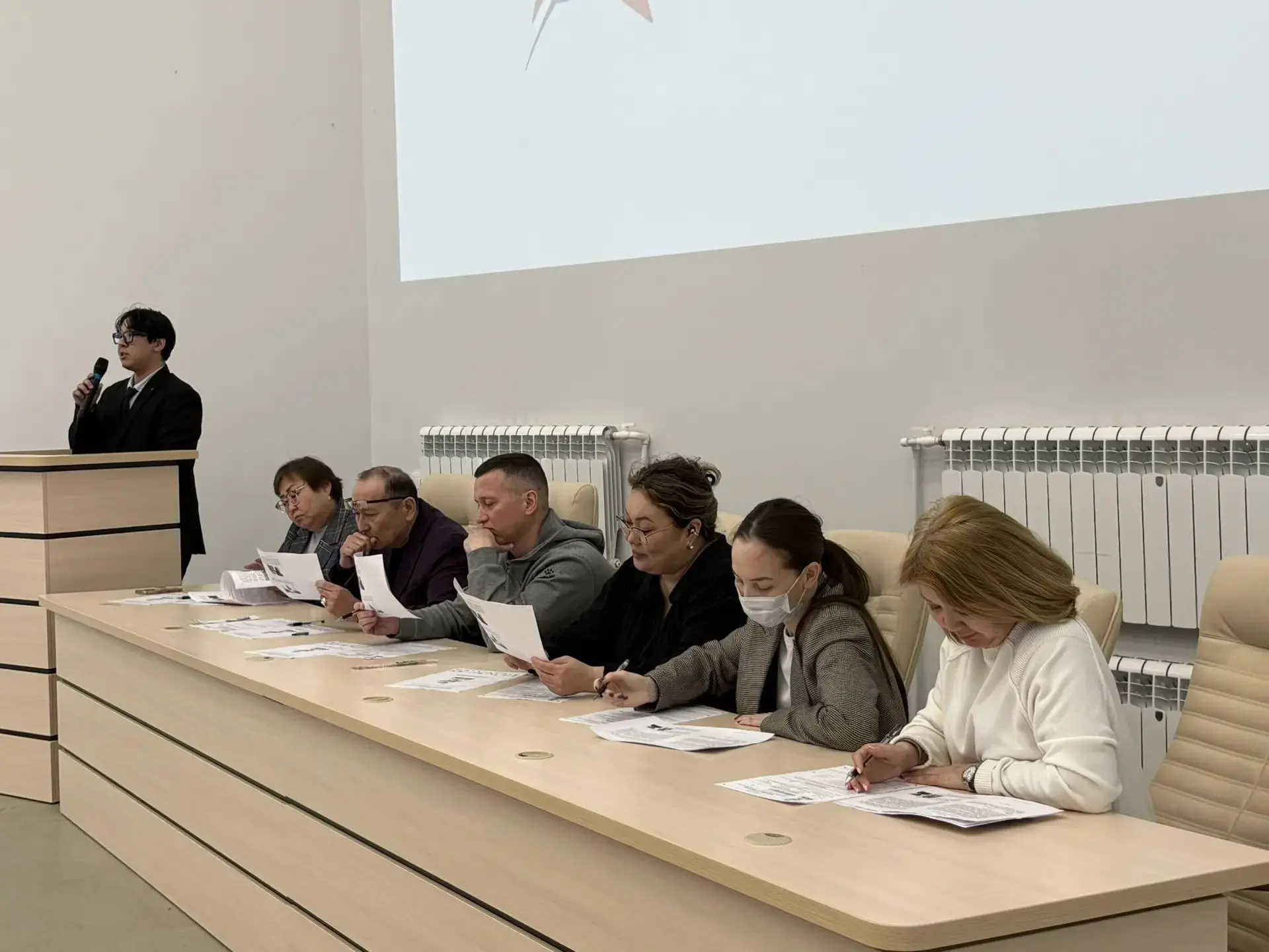 Сегодня в восьмой раз в России прошла масштабная акция «Единой России» - «Диктант Победы».  Студенты