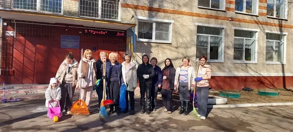 Чистота и память. 🗓 4 апреля в комплексе  МОУ СОШ №18 имени Подольских курсантов царила особая атмос
