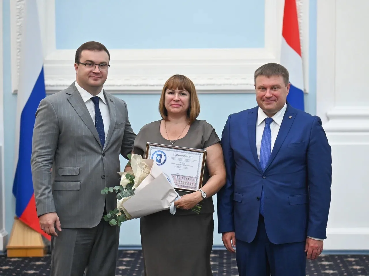 Марина Леонидовна Земледух — лучшая старшая медицинская сестра

🏆 Старшая медицинская сестра отделе