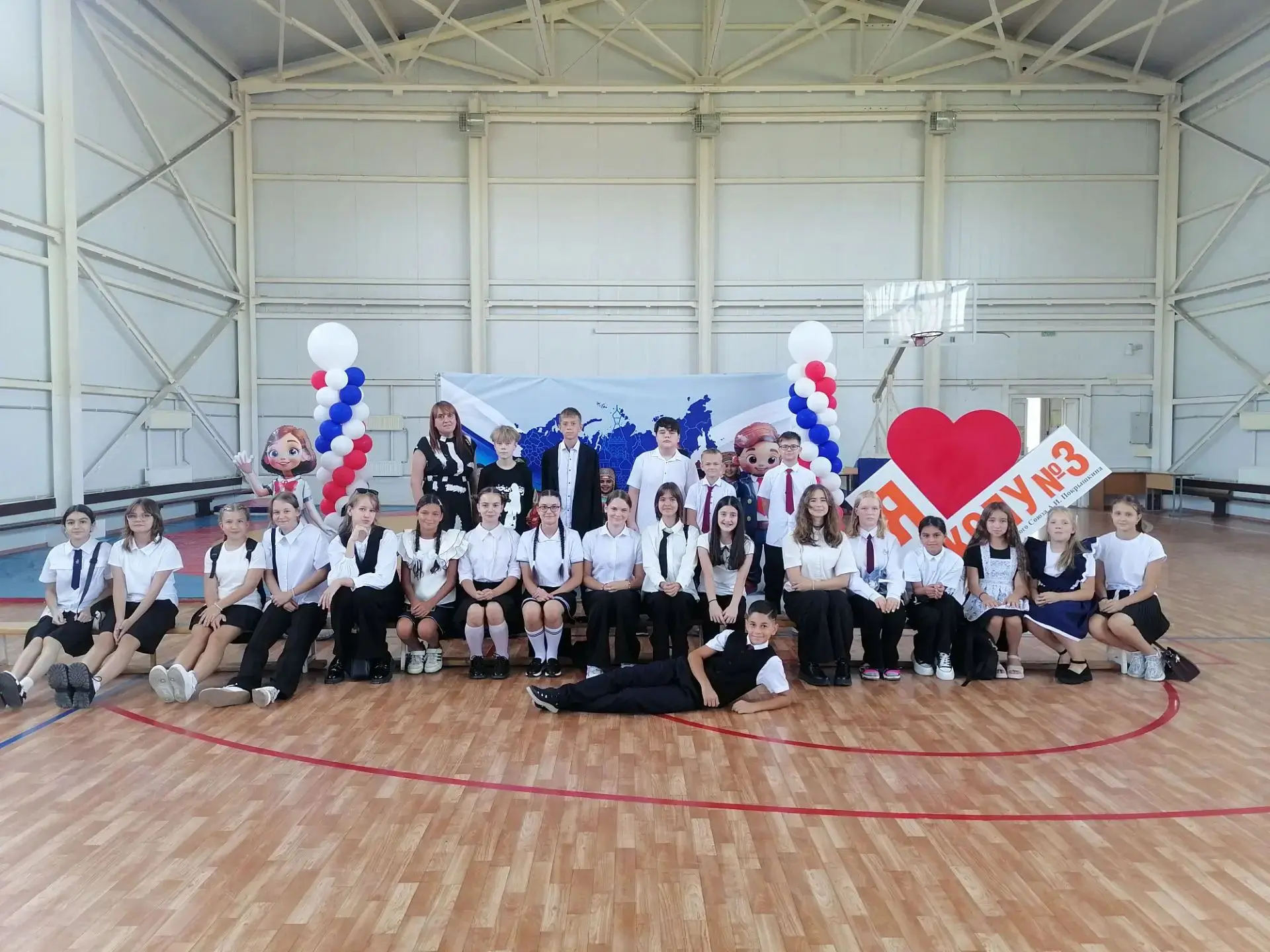 Поздравляем с Днем знаний!🔔 Пусть новый этап в жизни подарит много удивительных открыт...