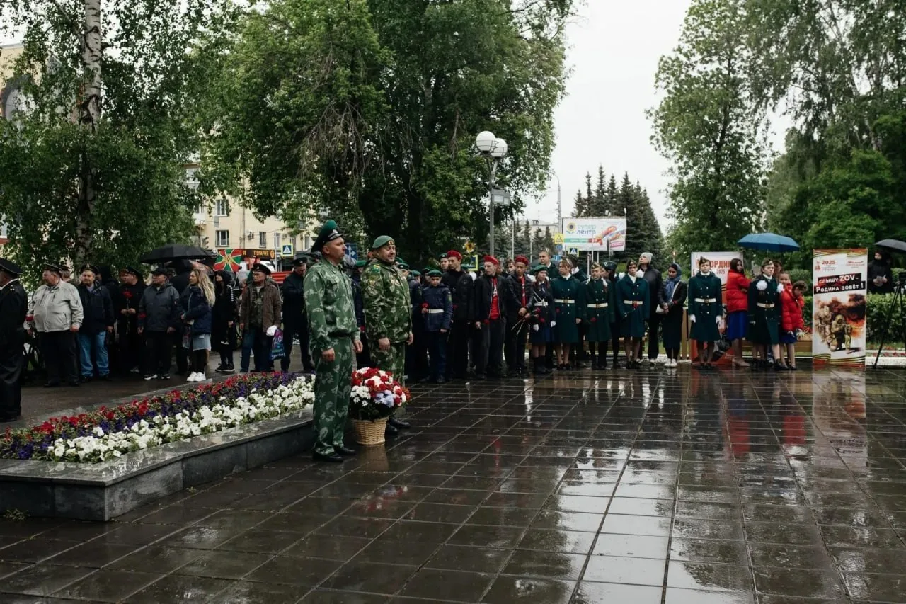 🔥Новокузнецк отметит День пограничника  28 мая в 10:00 на Театральной площади у фонтана состоится то