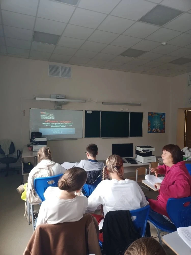 Первый день летнего краеведческого сбора «Традиция» состоялся!

На вводном занятии участники утверди