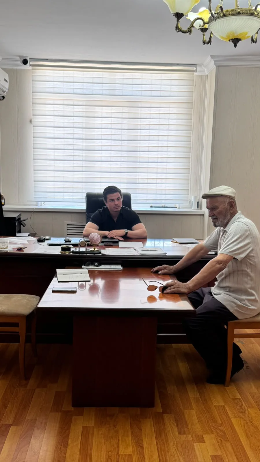 🌍Заместитель главы Новолакского района Амир Султанов провёл очередной приём граждан

В ходе приема 