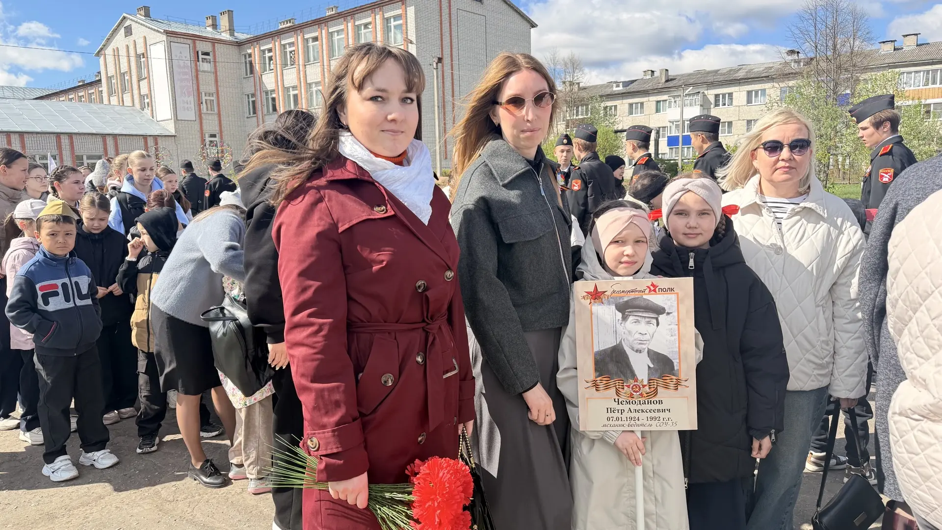 ДЕНЬ ВЕЛИКОЙ ПОБЕДЫ 🎖️   В День Великой Победы на центральной площади посёлка Советский состоялся то
