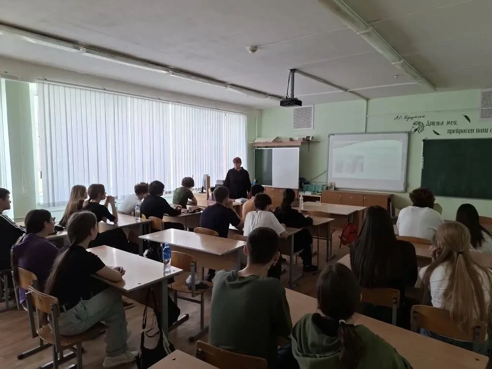🌱 Весенний пришкольный лагерь в гимназии № 10: старт дан! 🌱  Сегодня, 30 марта, в нашей гимназии тор