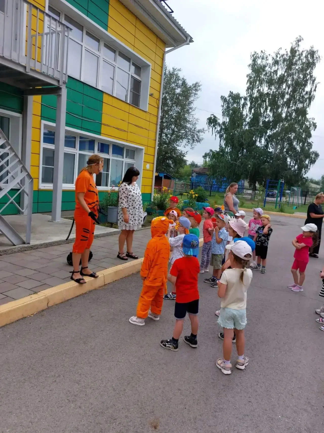 Тематический «День Тигра» в детском саду.
Ежегодно 29 июля отмечается Международный день тигра. В на