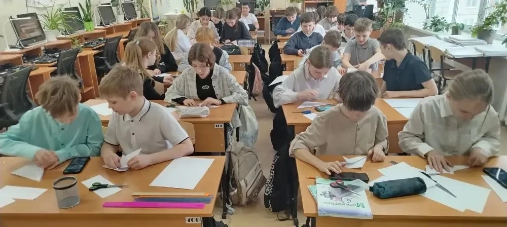 👼Ангелы надежды от 6Е класса: дарим детям веру в чудо!  Ребята 6Е класса приняли участие в акции «Ан