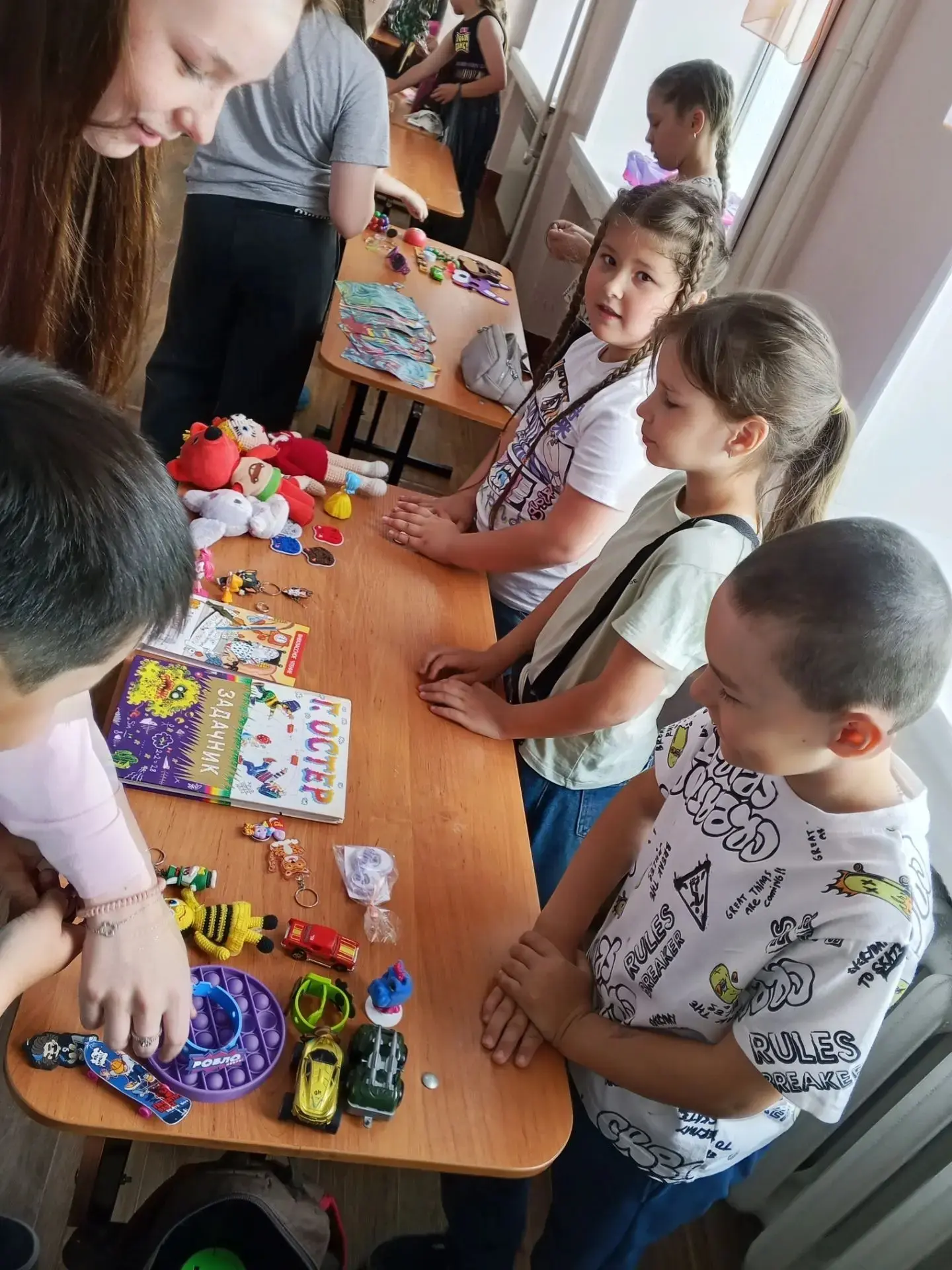 🎉🎉🎉🎉
Ярмарка удалась на славу!!!🔥🔥🔥🔥
Сегодня наш лагерь превратился в настоящую ярмарочную п