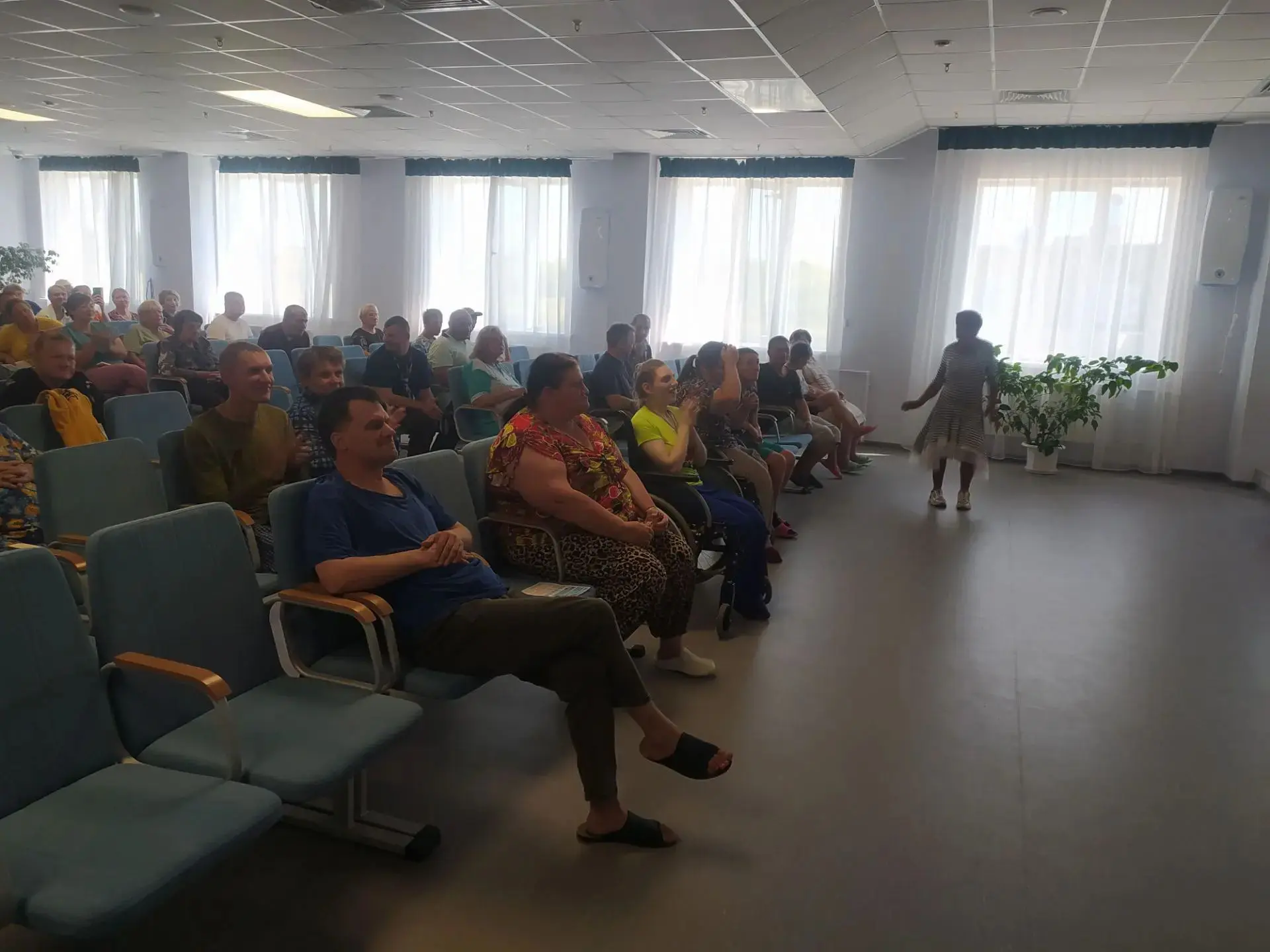 Сегодня в Букреевском доме‑интернате состоялось трогательное выступление Поныровского х...