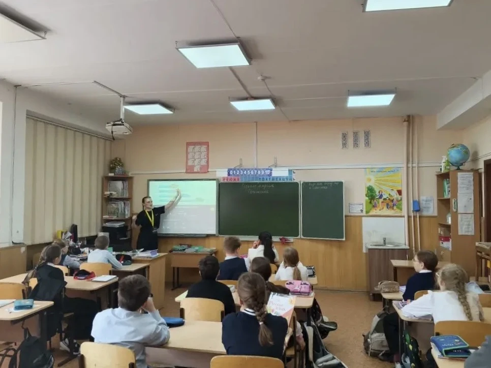 Правила дорожного движения! 🚦  7 апреля в нашем 4 «А» классе прошло увлекательное и познавательное з