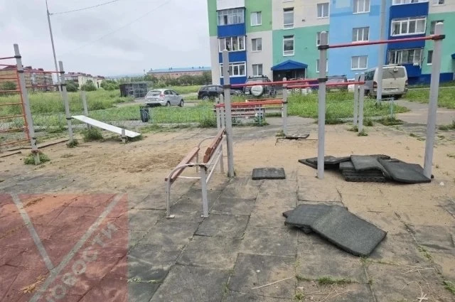 Прокуратура проверит опасные детские площадки в Углегорске