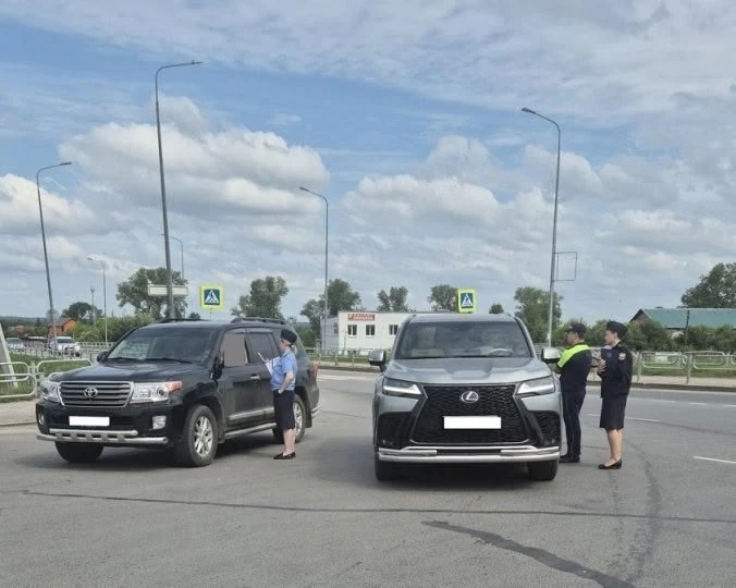 В преддверии выходных в Соликамском городском округе прошёл совместный рейд Госавтоинспекции и судеб