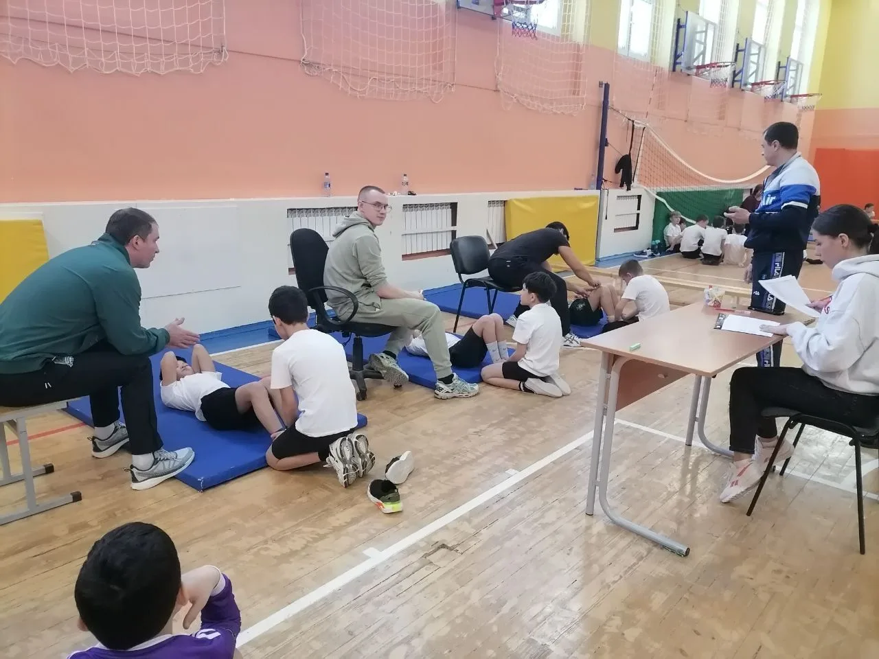 Vivat спортсменам Зелёной! Наши ребята из 4-го класса стали призерами Президентских состязаний!  Ком