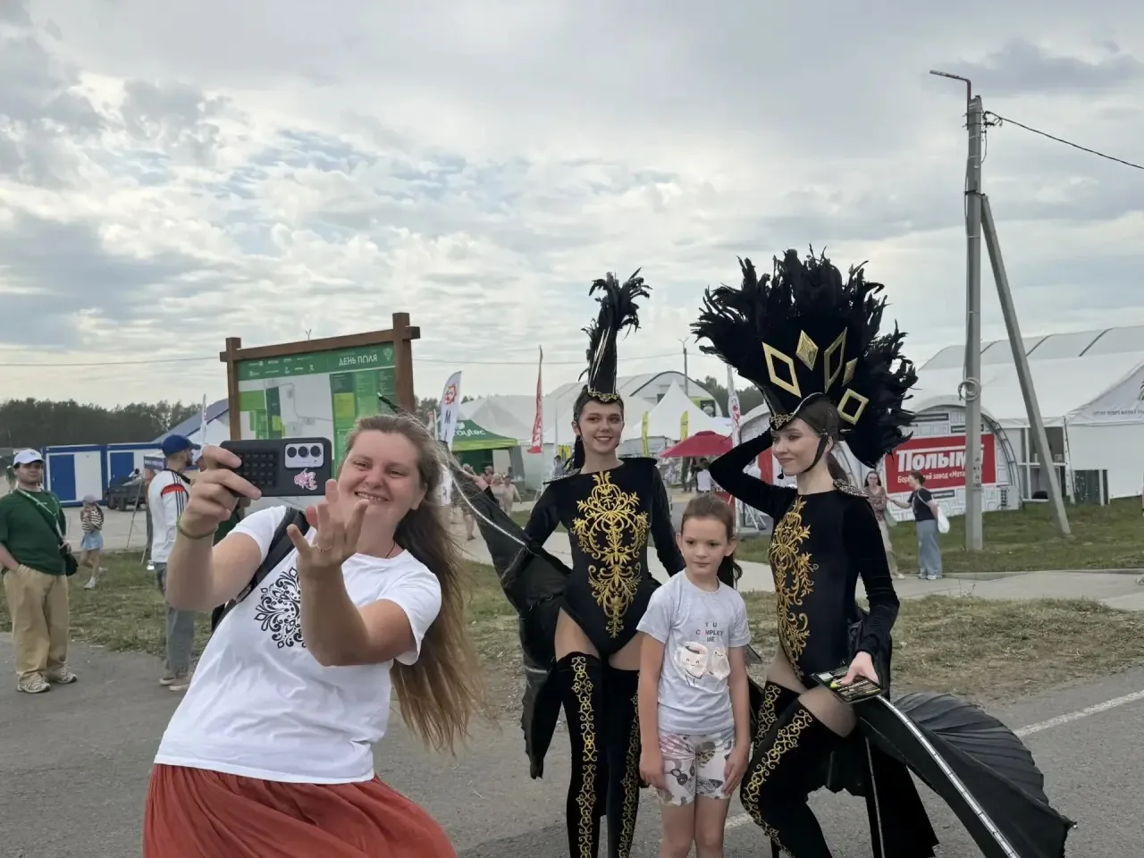 На Всероссийском Дне поля в самом разгаре ознакомительные мероприятия.