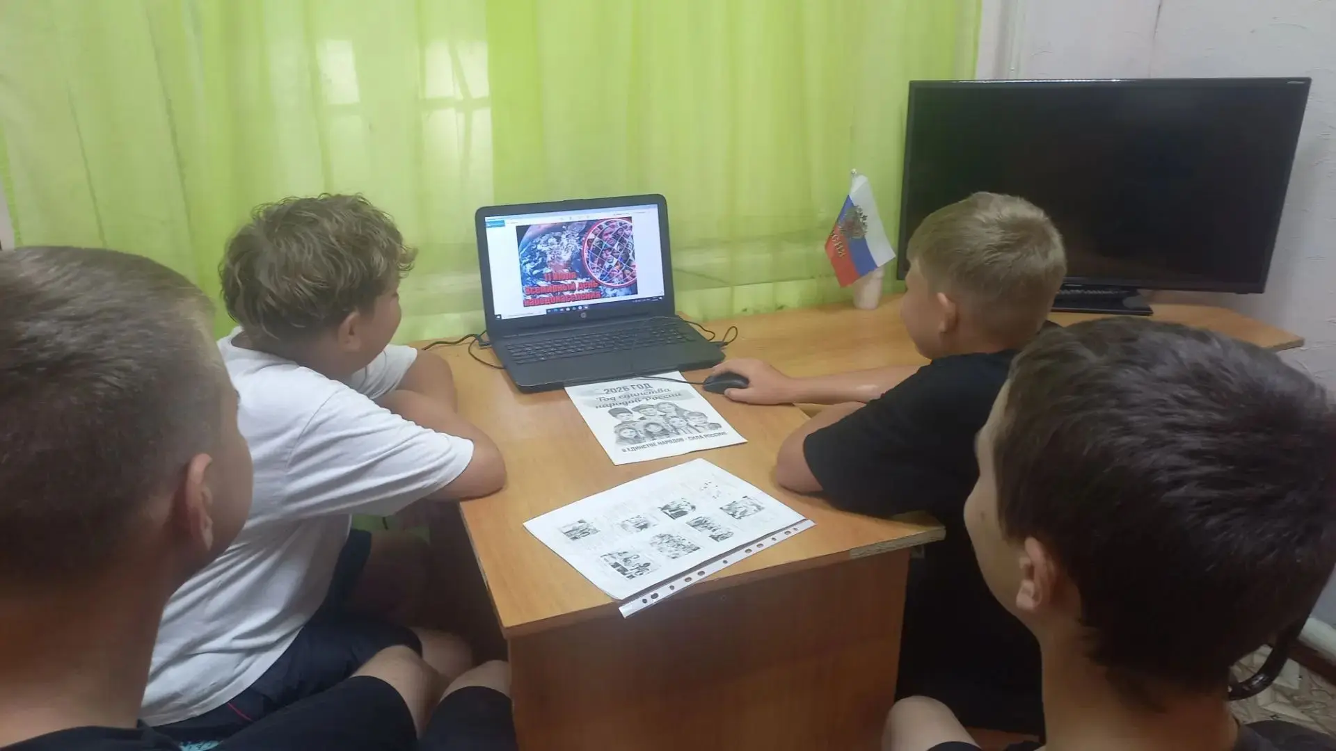 11 июля, во Всемирный День народонаселения и в Год единства народов России, в Сорокинском ДК прошел 