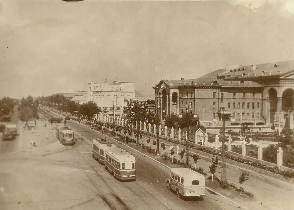 Фотографии, которые ещё не появлялись в "Корсунской копи". Обращаемся сегодня к группе ...