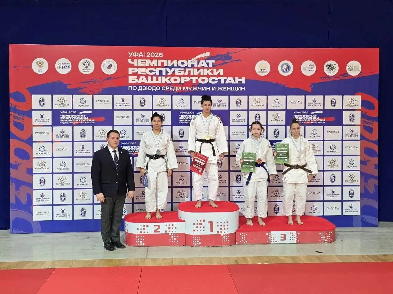 От всей души поздравляем нашу чемпионку — воспитанницу Спортивной школы им. Н. Гастелло...