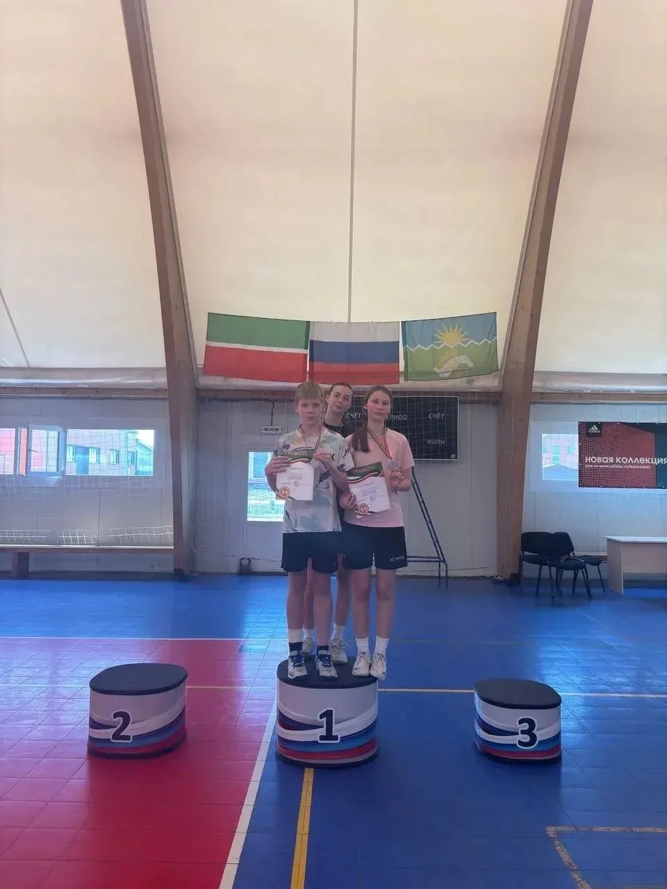 Отличные новости с Открытого чемпионата Буинска по бадминтону! 🏸