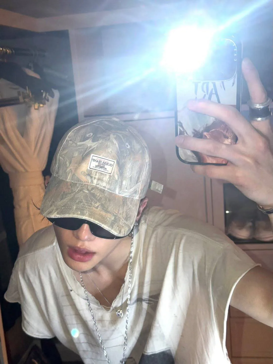 📸| #i_джинни
▫️обновление аккаунта Хёнджина🦙

"GUESSSSSSS"