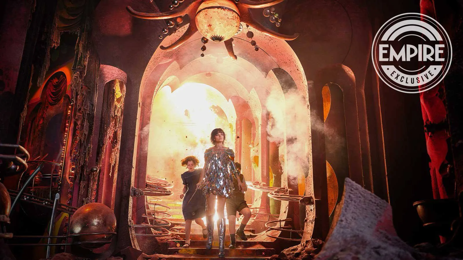 🎬 12 февраля 2027 года в прокат выйдет «Нарния» (Narnia) — новый фильм Греты Гервиг, к...