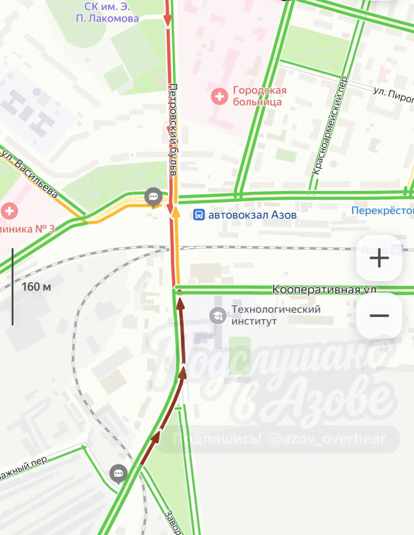 🚗 ДТП у Кагальницкого переезда, на повороте на Кооперативную. Правая полоса занята, на...