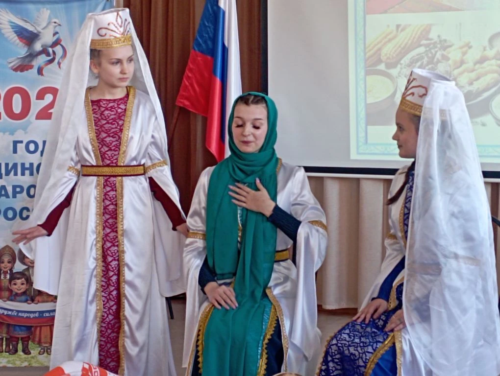 🥇 Наши таланты — гордость школы!  🏆Учащиеся Иванищевской школы стали победителями и призёрами районн