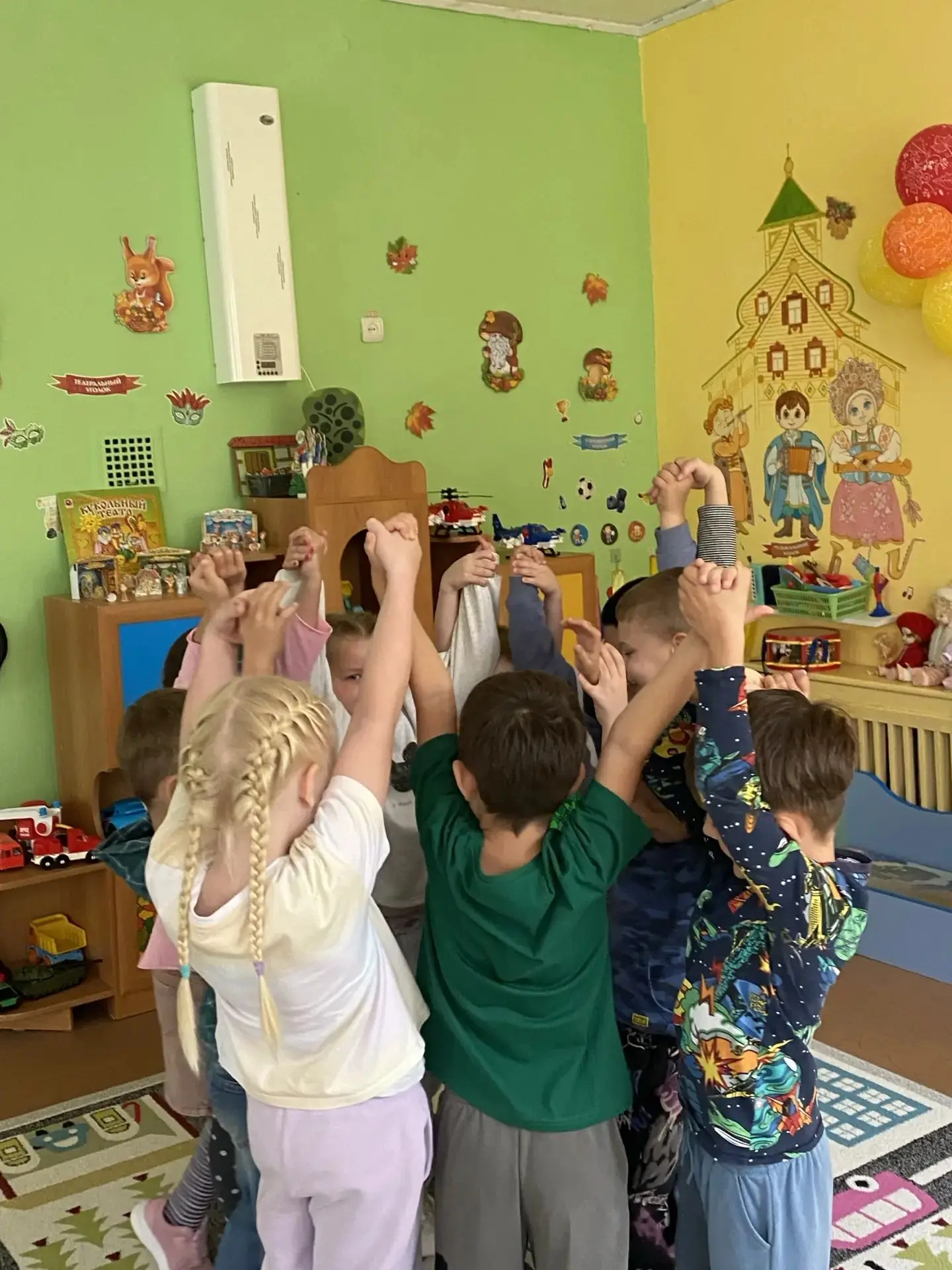 Занятие в подготовительной к школе группе. Тема « Игры в школе»