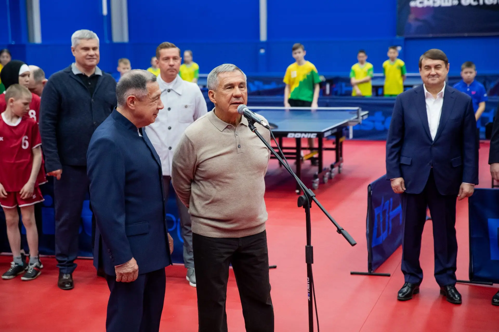 Вчера страна отметила День физкультурника!