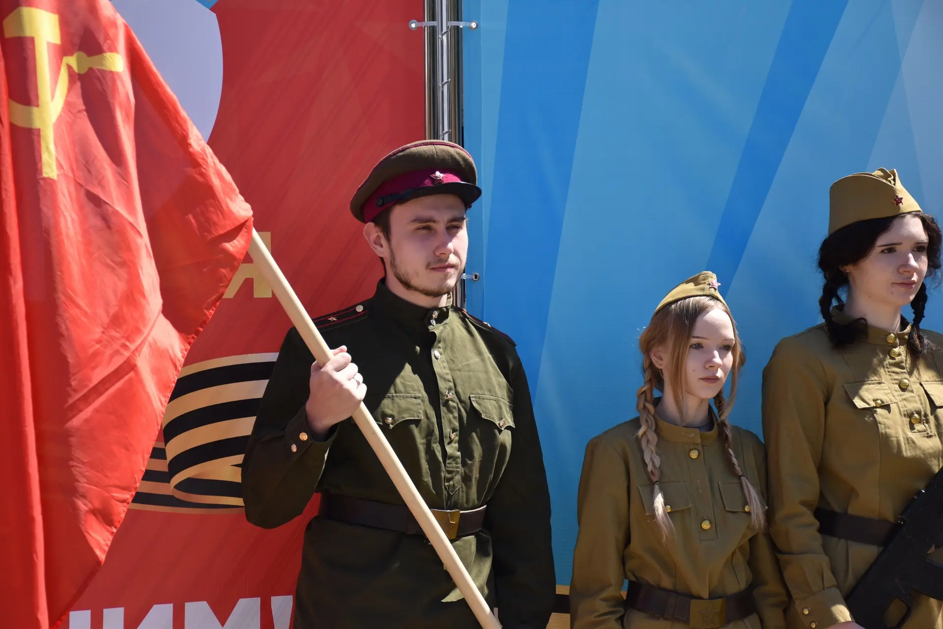 С Днём Победы🔥🔥🔥  ✨Сегодня студенты АИТ приняли активное участие в праздновании Дня Победы!  🧩Наши р