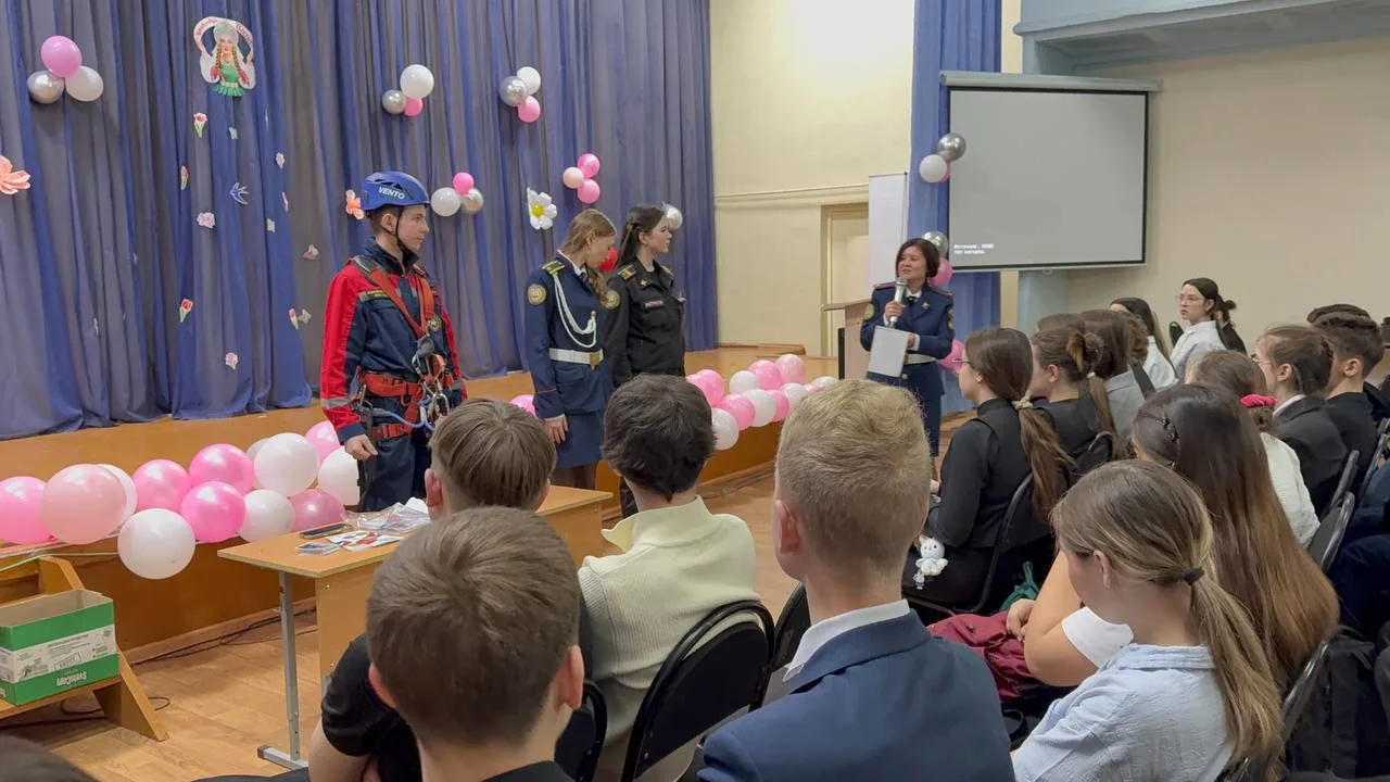 12 марта в МБОУ«СОШ№15 имени Н.Н.Алтынова ЗМР РТ"» с профориентационной миссией побывали активные ку
