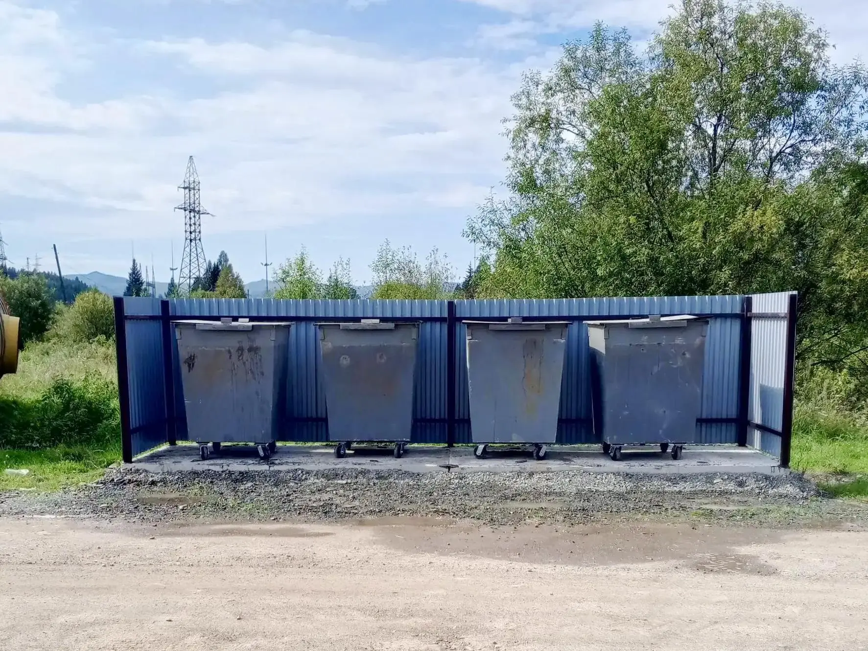 ⚒ Обустройство площадок ТКО в Манско-Уярском округе