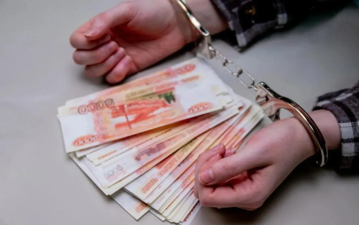 Фельдшера из Удмуртии осудили за подлог и взятки


Глазовский районный суд приговорил 38 летнюю жите
