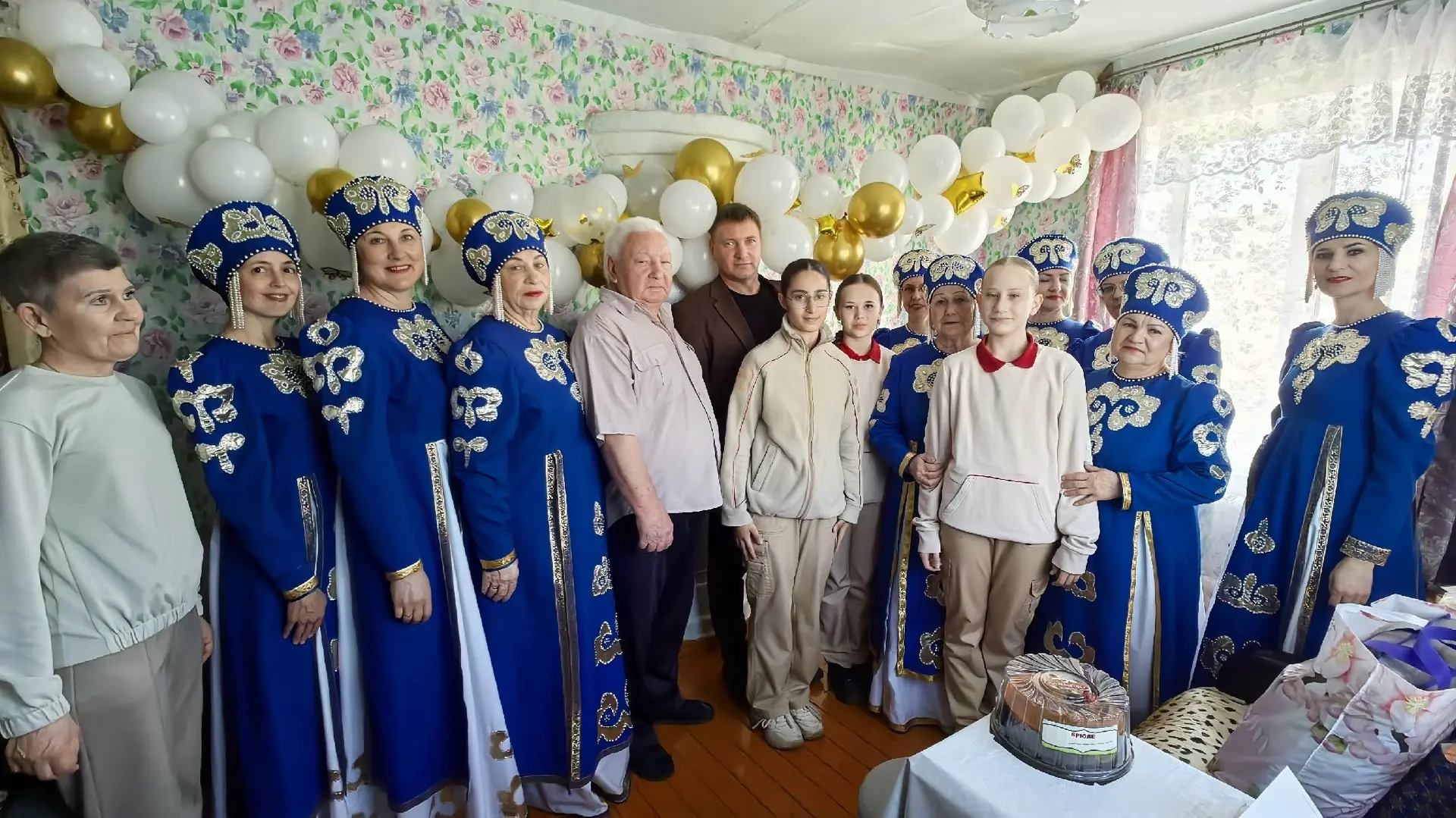 🎖 80 ЛЕТ — ЮБИЛЕЙ, ДОСТОЙНЫЙ УВАЖЕНИЯ И ПОЧЁТА! 
 
В торжественной обстановке поздравили с 80-летни