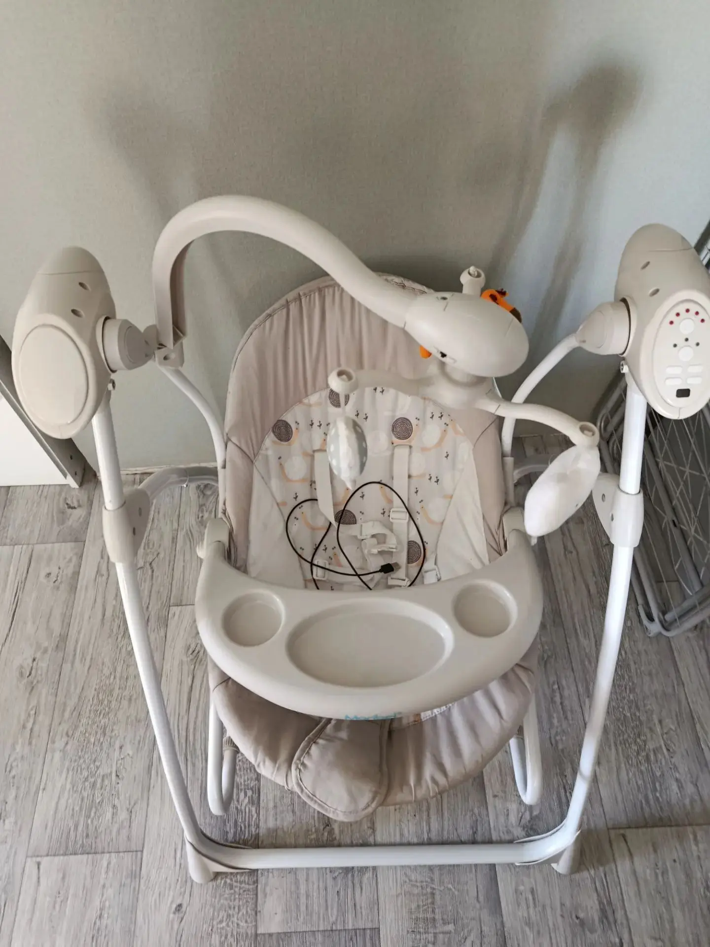 Продам качелю. 1500т.р