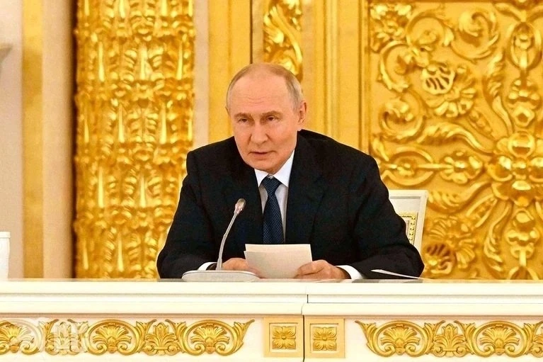 Путин рассказал, какой будет Россия в 2036: Большие зарплаты, скоростные дороги и пряма...