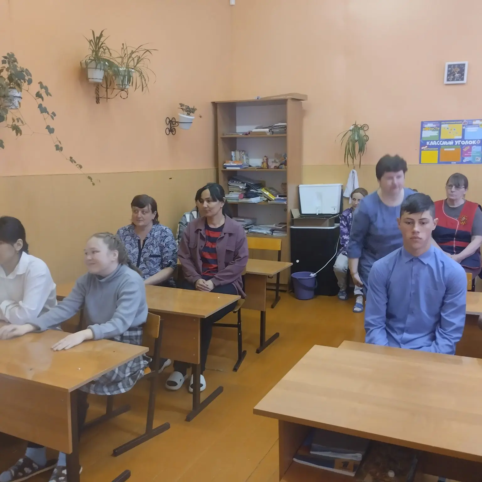 Церемония «Светлой памяти павших в борьбе против фашизма.