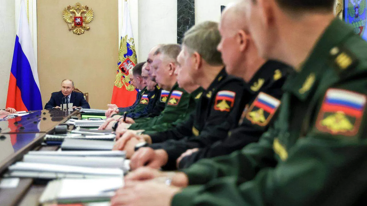 🔸 Главой нового рода войск Беспилотных систем назначен Денис Лямин, воевавший в ГВ "Це...