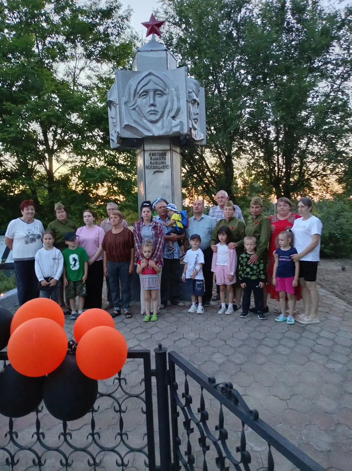 В День памяти и скорби, 22 июня, в 20:00 на территории Романовского поселения состоялас...