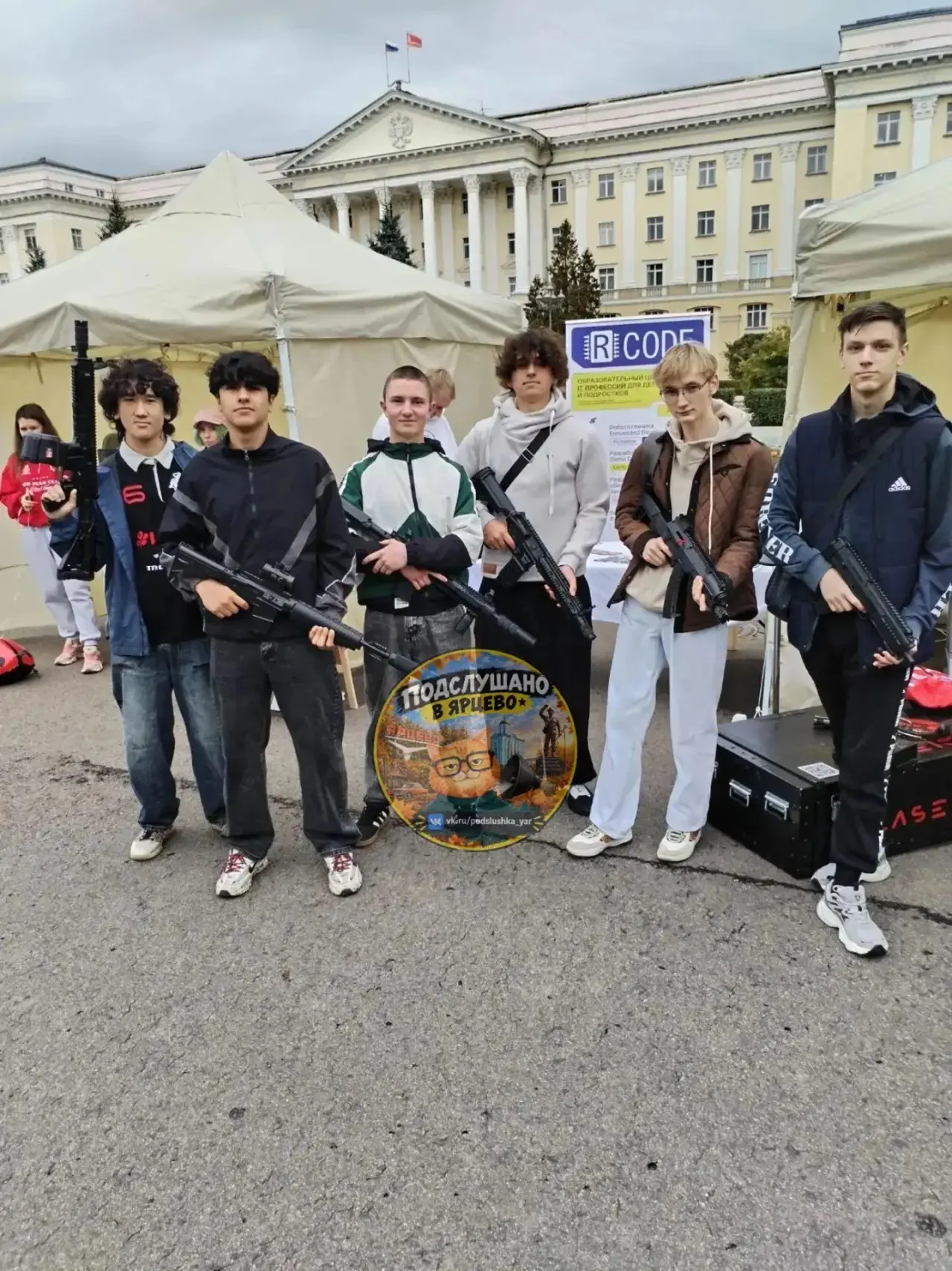 🚁 Студенты Ярцевского индустриального техникума побывали на фестивале «БАСФЕСТ67»