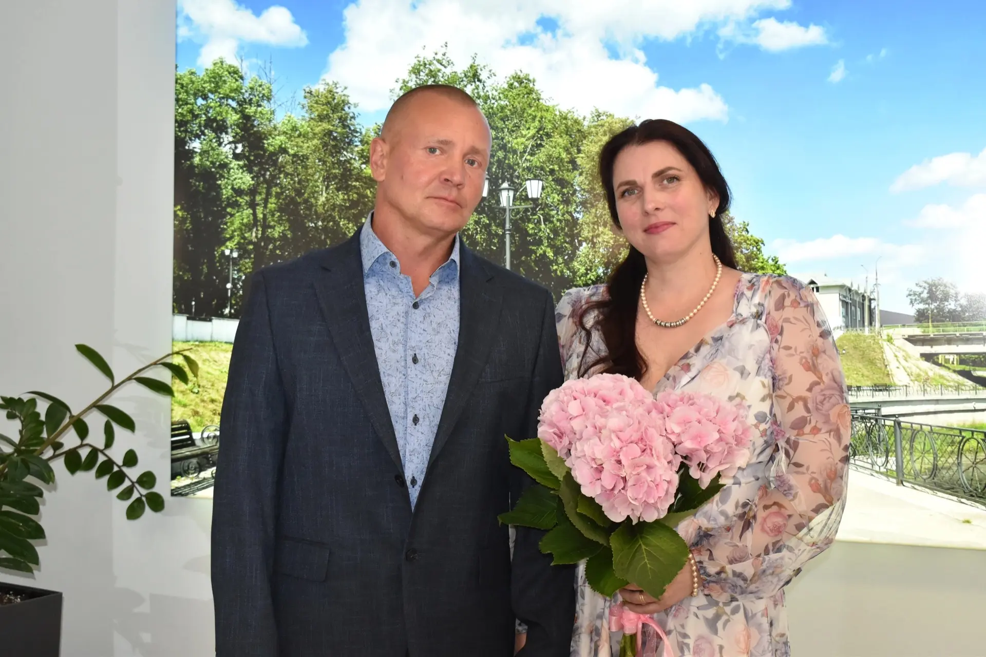 19 августа в зале торжественных регистраций отдела ЗАГС администрации Лужского района с...